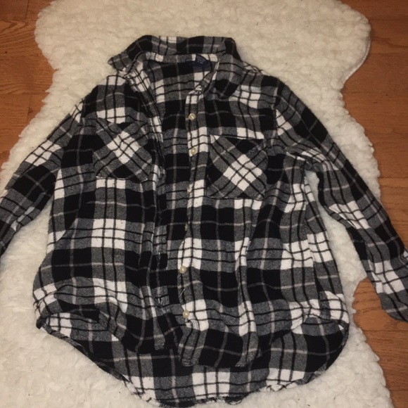 Collared Button Down Flannel Long Sleeve - Picture 1 of 1